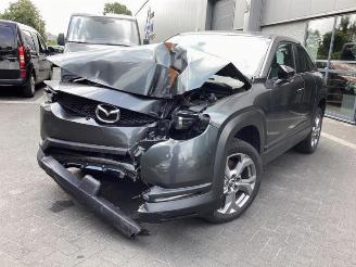demontáž osobní automobily Mazda MX-30 MX-30, SUV, 2020 e-SkyActiv 145 2021/8