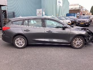 Ford Focus 1.0 Ecoboost St-Line picture 4