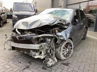 Salvage car Mercedes B-klasse B (W246), Hatchback, 2011 / 2018 1.6 B-180 BlueEFFICIENCY Turbo 16V 2016/3