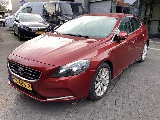  Volvo V-40 1.6 D2 Summum 2013/7