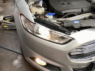 Ford Mondeo  picture 16