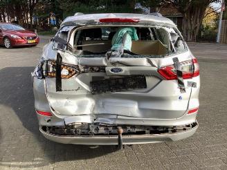 Ford Mondeo  picture 6