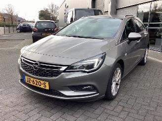 Vaurioauto  passenger cars Opel Astra 1.0 Business 2016/7