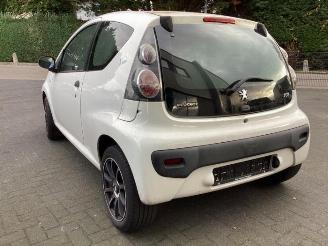 Peugeot 107 107, Hatchback, 2005 / 2014 1.0 12V picture 7