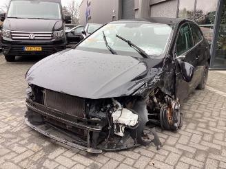 demontáž osobní automobily Volkswagen Polo Polo VI (AW1), Hatchback 5-drs, 2017 1.0 TSI 12V 2019/10