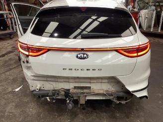 Kia Pro cee d Proceed (CD), Combi 5-drs, 2018 1.0i T-GDi 12V picture 15