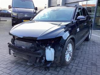 Vrakbiler auto Volkswagen T-Roc T-Roc I, SUV, 2017 1.0 TSI 12V 2023/9