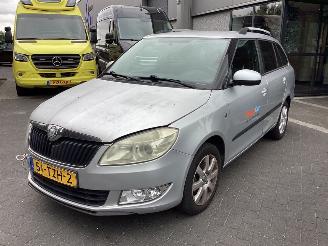 krockskadad bil auto Skoda Fabia 1.2 TSI Style 2012/1