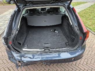 Volvo V-90 2.0 B4 Inscription picture 7