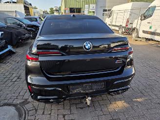 BMW 7-serie M760e picture 5