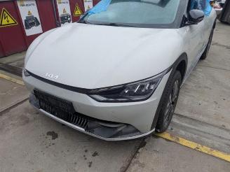rozbiórka samochody osobowe Kia EV6 EV6 (CV), Hatchback, 2021 58/63 kWh RWD 2021/12