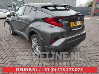 Toyota C-HR C-HR (X1,X5), SUV, 2016 1.8 16V Hybrid picture 5