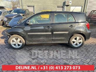 Toyota Urban Cruiser Urban Cruiser, SUV, 2009 / 2016 1.33 Dual VVT-I 16V 2WD picture 4