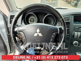 Mitsubishi Pajero Pajero Hardtop (V8/9), Terreinwagen, 2007 3.2 DI-D 16V Autom. picture 18