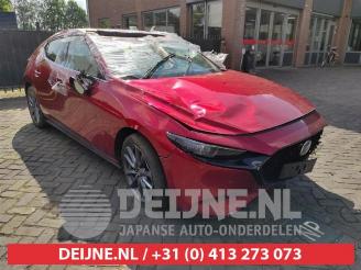 demontáž osobní automobily Mazda 3 3 Sport (BP), Hatchback, 2018 2.0 SkyActiv-G 122 Mild Hybrid 16V 2019