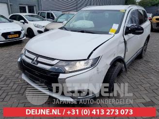 Mitsubishi Outlander Outlander (GF/GG), SUV, 2012 / 2022 2.2 DI-D 16V Clear Tec 4x4 picture 3