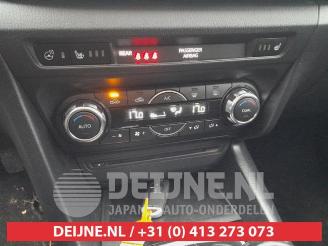 Mazda 3 3 (BM/BN), Hatchback, 2013 / 2019 2.2 SkyActiv-D 150 16V picture 24