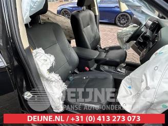 Mitsubishi Outlander Outlander (GF/GG), SUV, 2012 / 2022 2.0 16V PHEV 4x4 picture 26