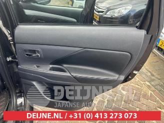 Mitsubishi Outlander Outlander (GF/GG), SUV, 2012 / 2022 2.0 16V PHEV 4x4 picture 22