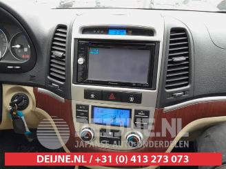 Hyundai Santa Fe Santa Fe II (CM), SUV, 2006 / 2012 2.2 CRDi 16V 4x2 picture 21