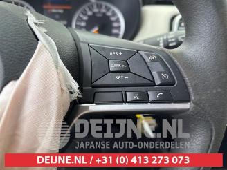 Nissan Micra Micra (K14), Hatchback, 2016 / 2024 1.0 IG-T 92 picture 15