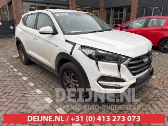 disassembly passenger cars Hyundai Tucson Tucson (TL), SUV, 2015 1.7 CRDi 16V 2WD 2018/1