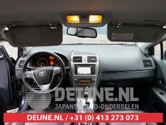 Toyota Avensis Avensis Wagon (T27), Combi, 2008 / 2018 2.2 16V D-4D-F 150 picture 17