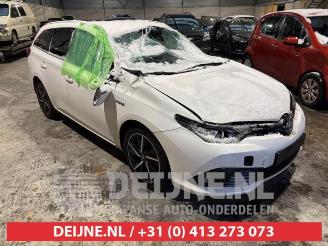 demontáž osobní automobily Toyota Auris Touring Sports Auris Touring Sports (E18), Combi, 2013 / 2018 1.8 16V Hybrid 2018/9