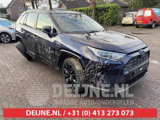 demontáž osobní automobily Toyota Rav-4 RAV4 (A5), Terreinwagen, 2018 2.5 Hybrid 16V 2020/11