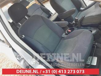 Mitsubishi Grandis Grandis (NA), MPV, 2004 / 2010 2.4 16V MIVEC picture 18