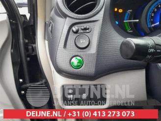 Honda Insight Insight (ZE2), Hatchback, 2009 / 2014 1.3 16V VTEC picture 18