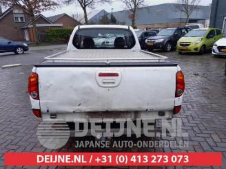 Mitsubishi L-200 L-200 (KA/KB), Pick-up, 2005 / 2015 2.5 DI-D 4x4 picture 6