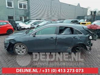 Kia Cee d Ceed (CDB5/CDBB), Hatchback 5-drs, 2018 1.0i T-GDi 12V Eco-Dynamics+ picture 4