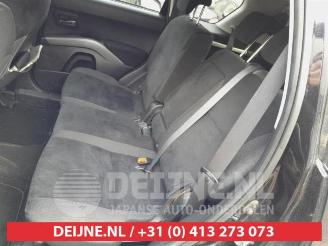 Mitsubishi Outlander Outlander (CW), SUV, 2006 / 2012 2.0 DI-D 16V 4x4 picture 14