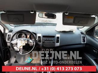 Mitsubishi Outlander Outlander (CW), SUV, 2006 / 2012 2.4 16V Mivec 4x2 picture 18