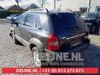 Hyundai Tucson Tucson (JM), SUV, 2004 / 2010 2.0 16V CVVT 4x4 picture 5