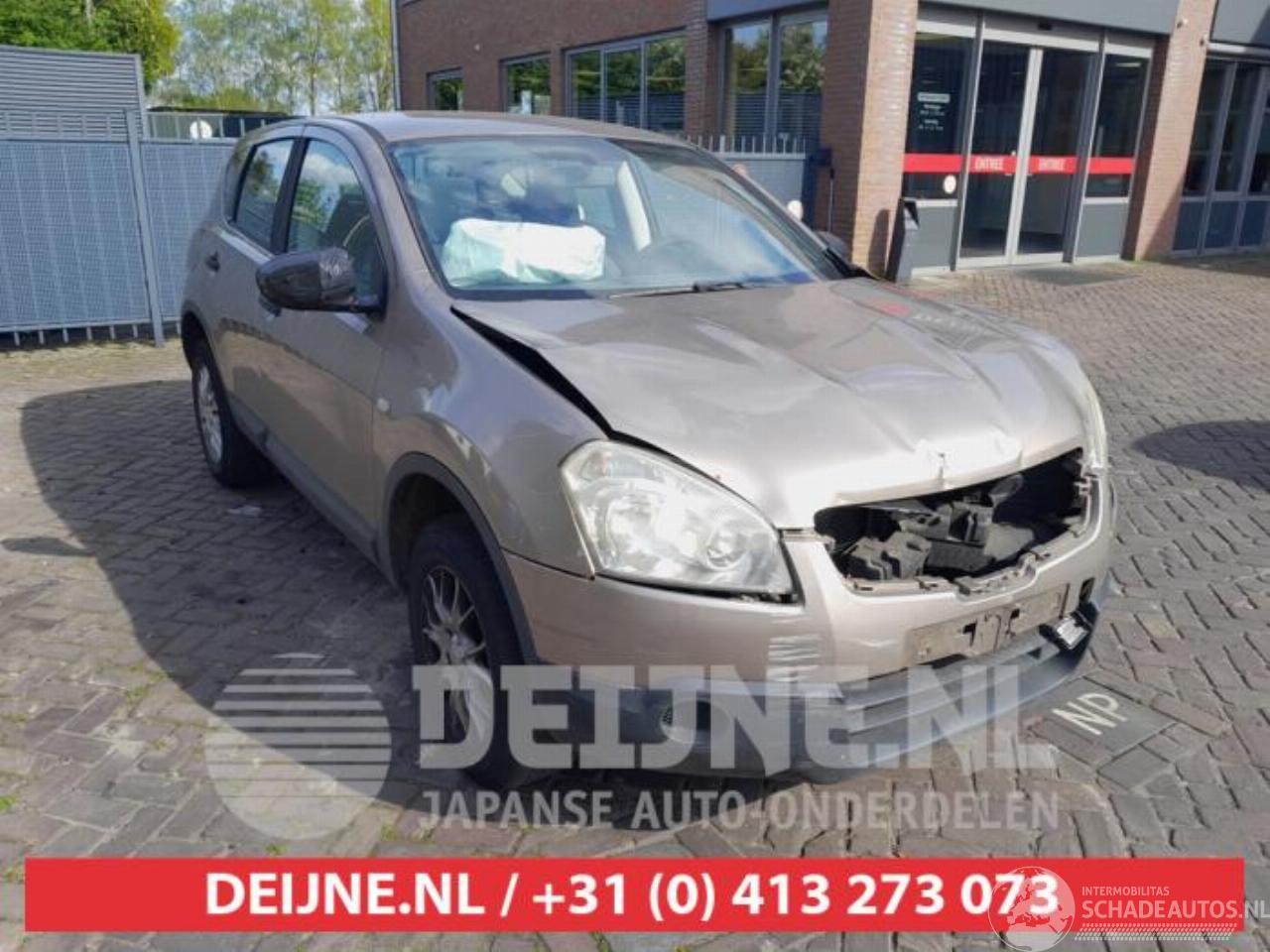 Nissan Qashqai Qashqai (J10), SUV, 2007 / 2014 1.6 16V