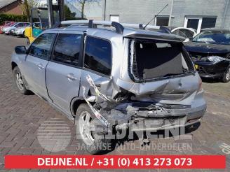 Mitsubishi Outlander Outlander (CU), SUV, 2001 / 2007 2.0 16V 4x2 picture 5