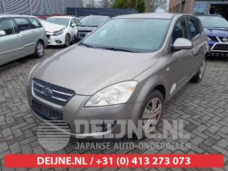 Kia Cee d Cee'd (EDB5), Hatchback 5-drs, 2006 / 2012 1.4 CVVT 16V picture 3