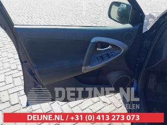 Toyota Rav-4 RAV4 (A3), Terreinwagen, 2005 / 2012 2.0 16V VVT-i 4x4 picture 10