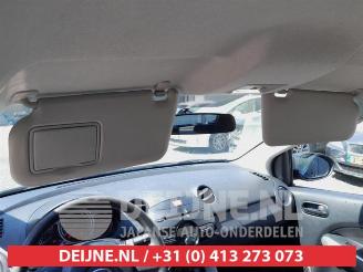 Mazda 2 2 (DE), Hatchback, 2007 / 2015 1.3 16V S-VT picture 17