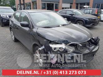 Vrakbiler auto Nissan Qashqai Qashqai (J11), SUV, 2013 1.2 DIG-T 16V 2014/11