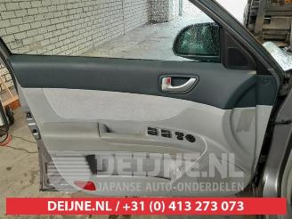 Hyundai Sonata Sonata, Sedan, 2005 / 2010 2.4 16V CVVT picture 11