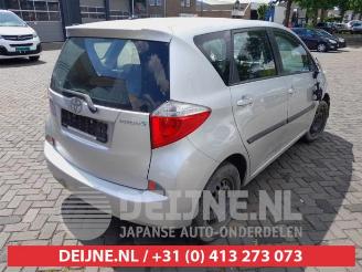 Toyota Verso S Verso S, MPV, 2010 / 2016 1.33 16V Dual VVT-I picture 7