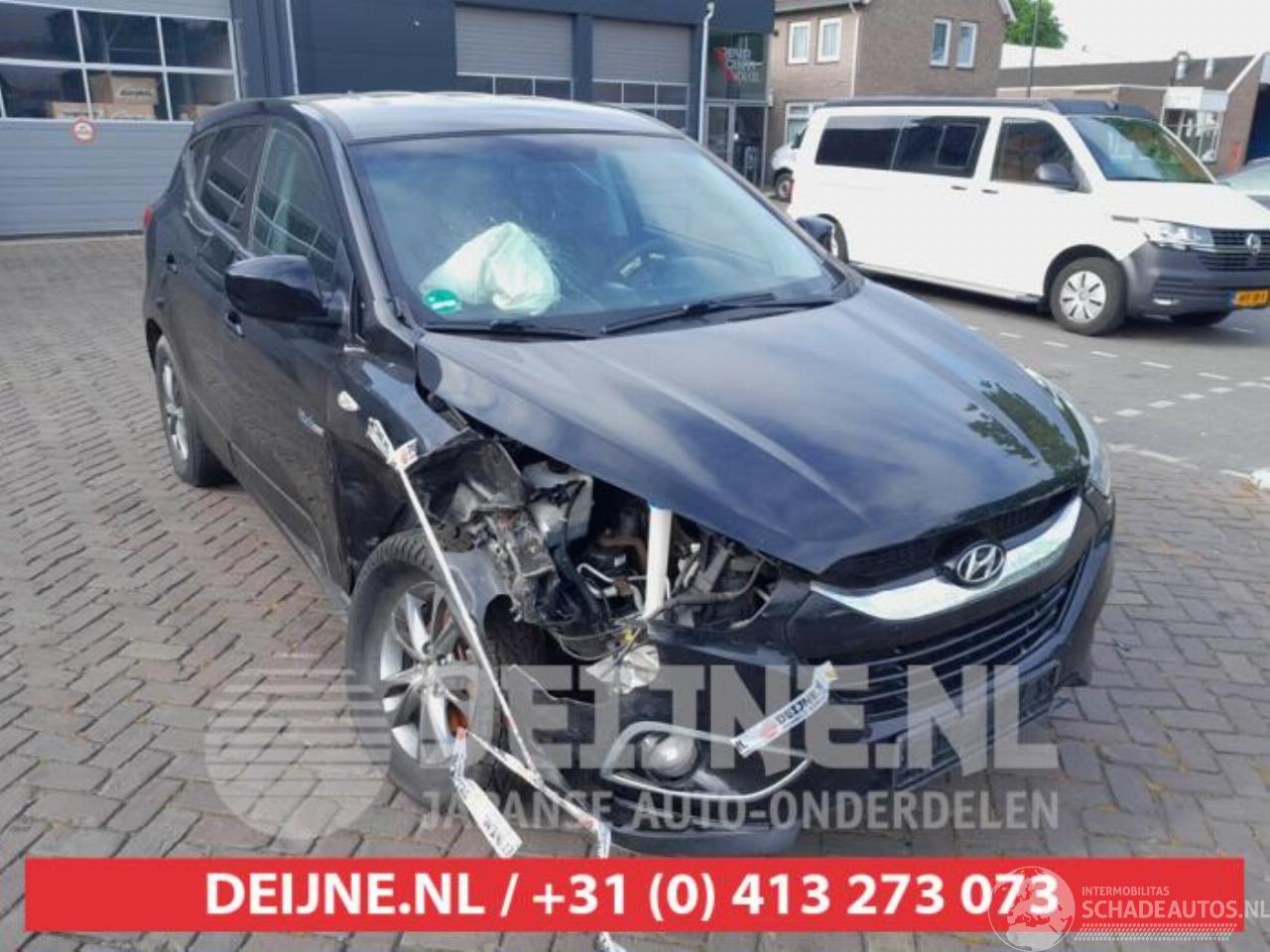 Hyundai Ix35 iX35 (LM), SUV, 2009 / 2015 1.6 GDI 16V