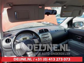 Daihatsu Sirion Sirion 2 (M3), Hatchback, 2005 1.0 12V DVVT picture 19