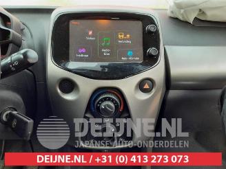 Toyota Aygo Aygo (B40), Hatchback, 2014 1.0 12V VVT-i picture 17