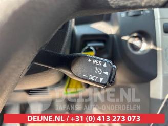 Toyota Corolla-verso Corolla Verso (R10/11), MPV, 2004 / 2009 1.6 16V VVT-i picture 13