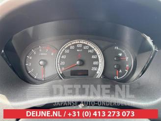 Suzuki Swift Swift (ZA/ZC/ZD1/2/3/9), Hatchback, 2005 / 2011 1.5 VVT 16V picture 9