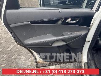 Kia Sorento Sorento III (UM), SUV, 2015 / 2020 2.2 CRDi 16V VGT 4x4 picture 19